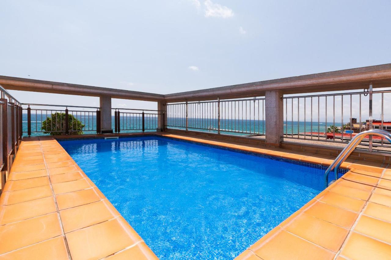Uhc Las Palmas Apartment Salou Exterior photo